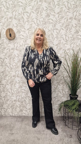 Jeans Carwilly HW Flared (PIM2343) Zwart LM 32