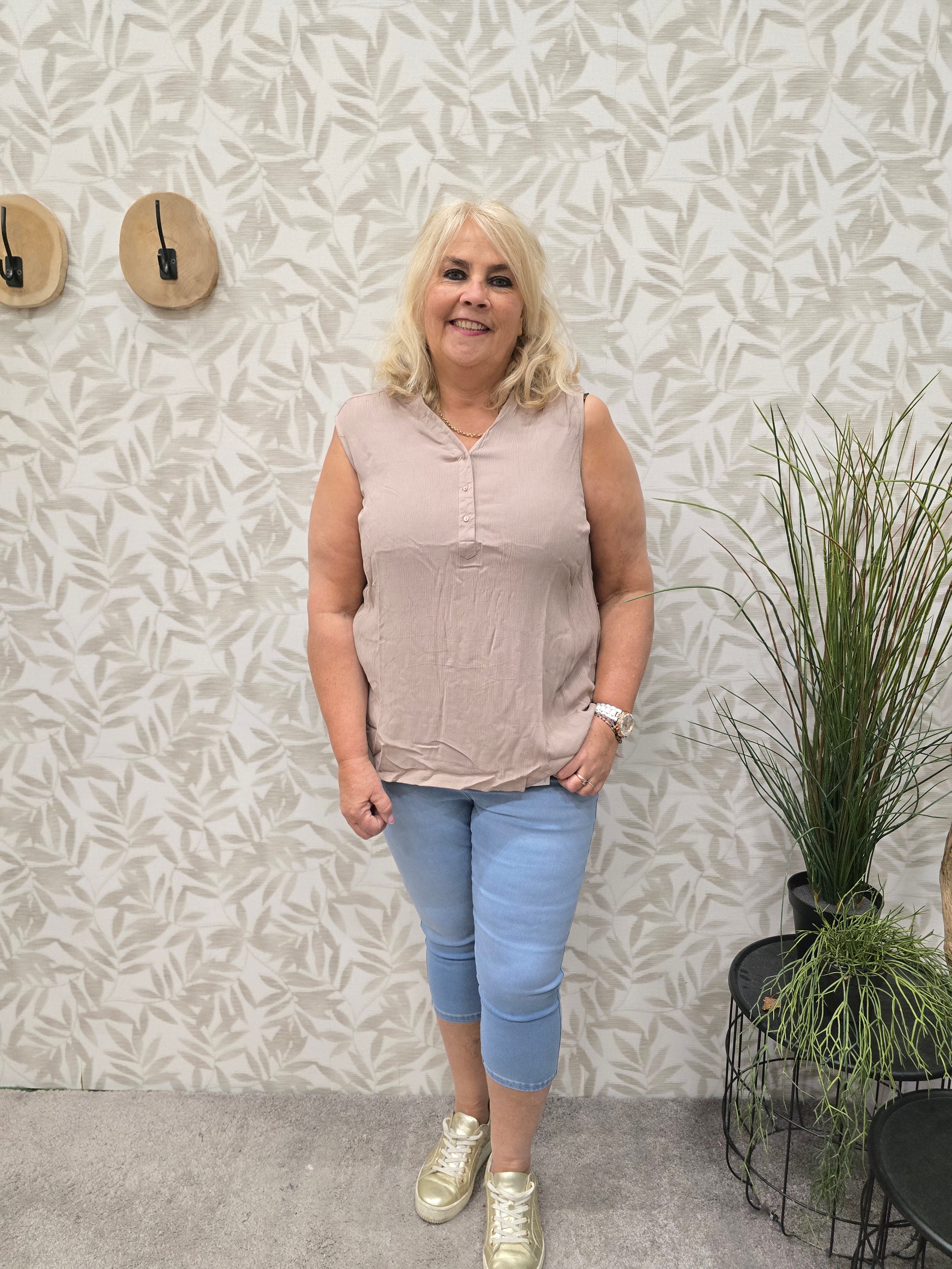 Capri Caraugusta Light Blue denim