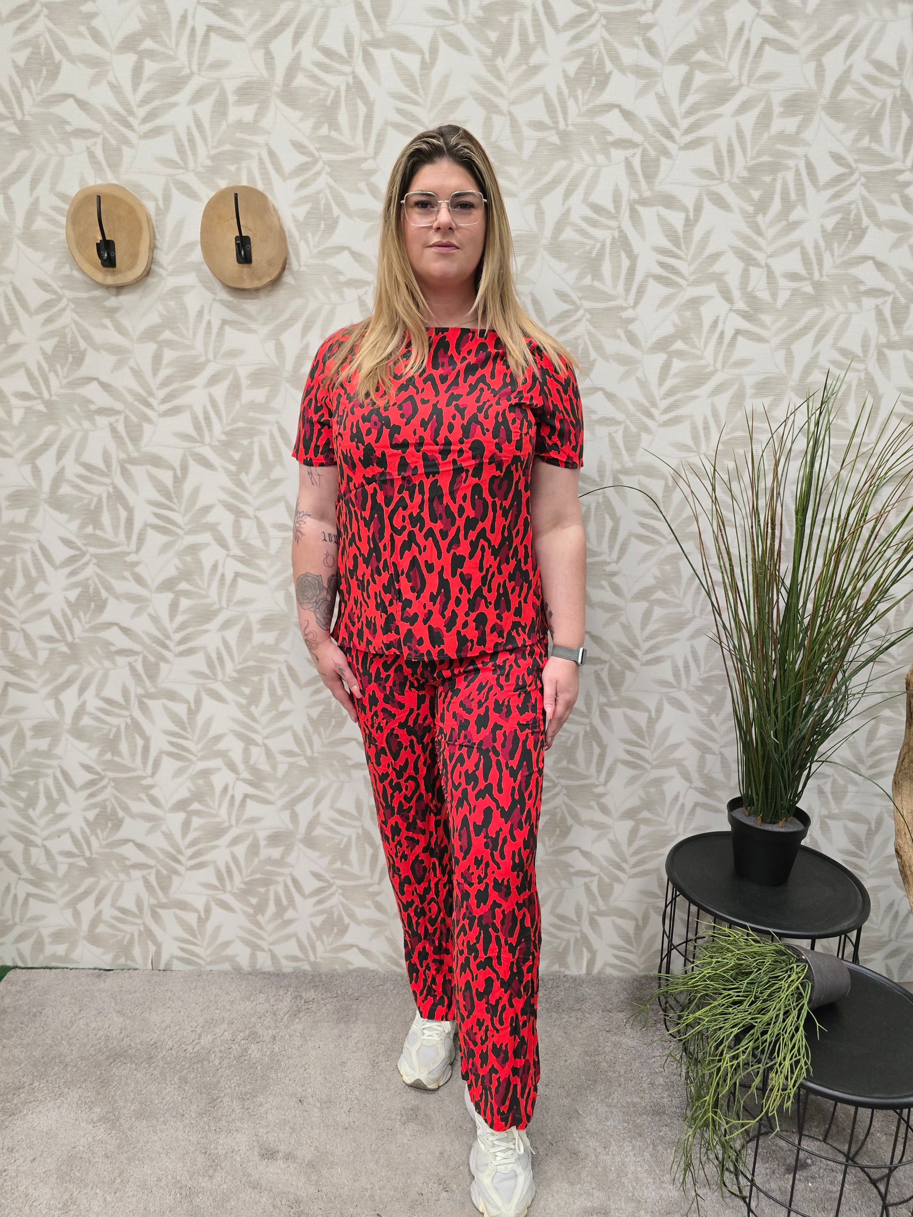 Wide Broek Carharmony Poppy red/Upscaled leo