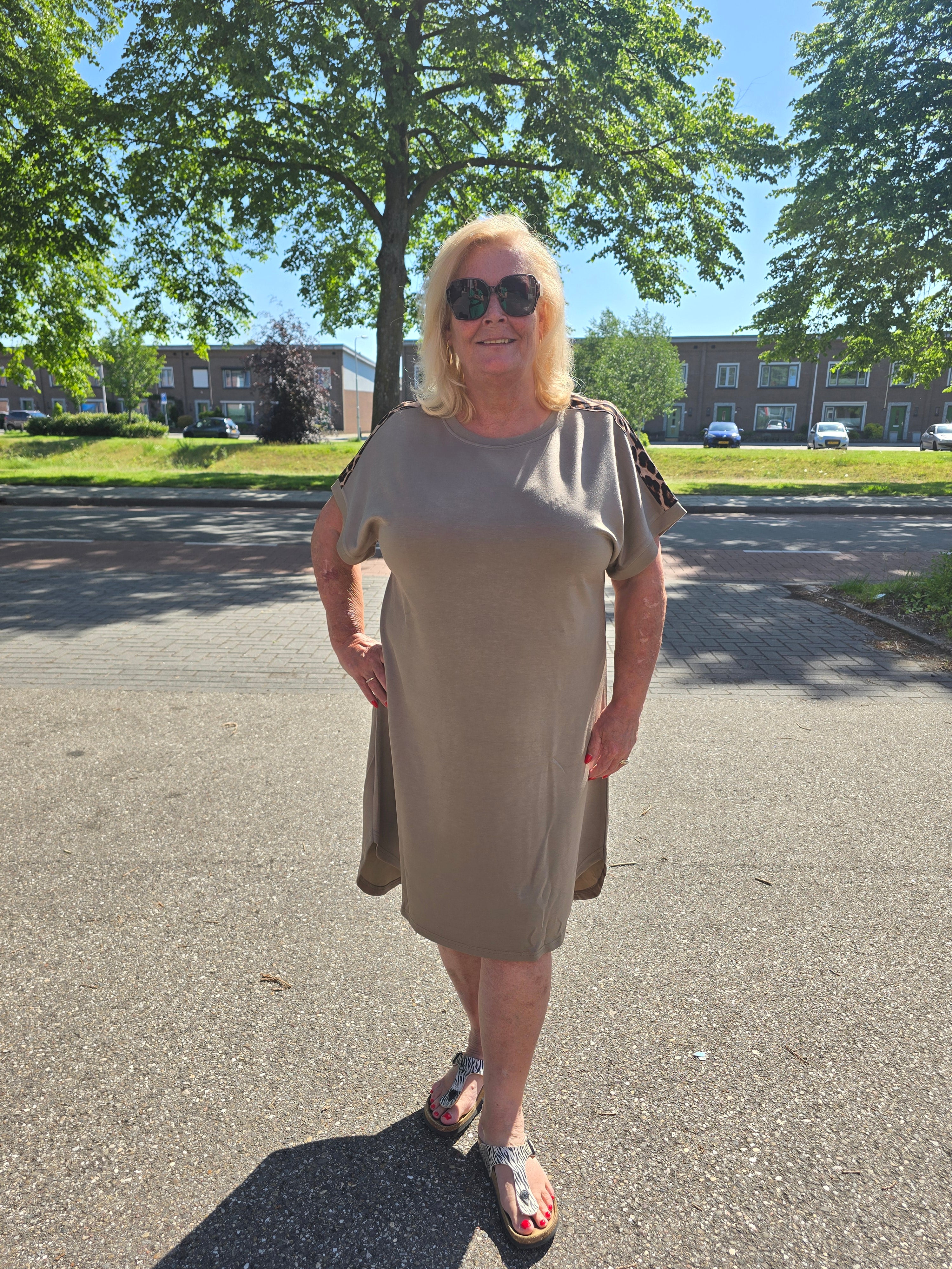 Sweat Jurk Carlise Smokey Olive