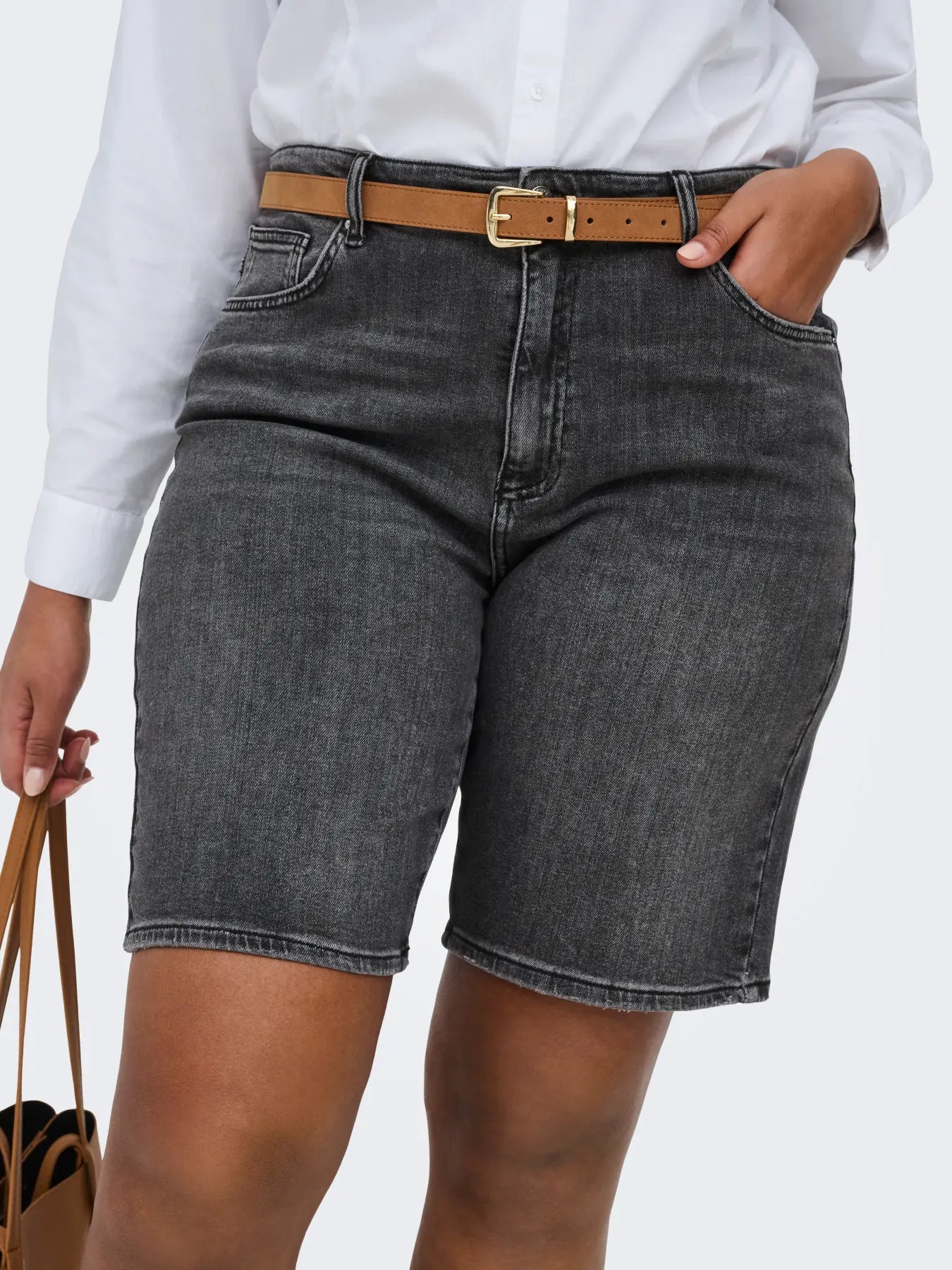 Wide Short Carsonny Washed Black