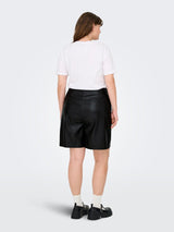 Cartricia leather short Black