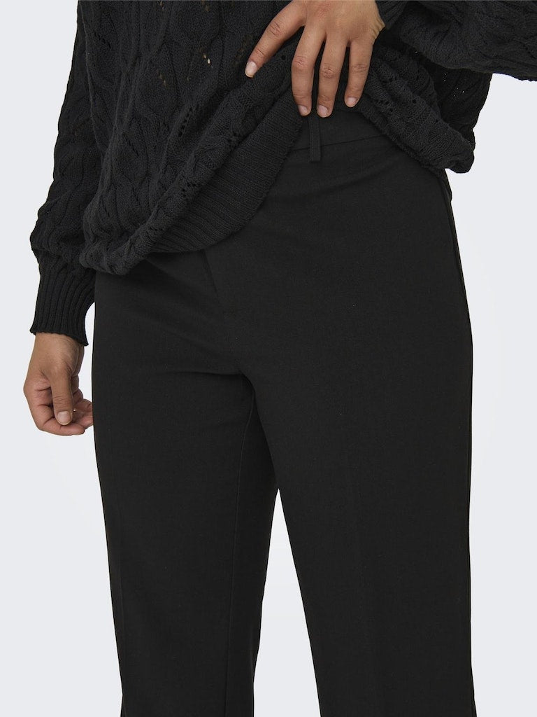 Broek Carliette HW Straight Black