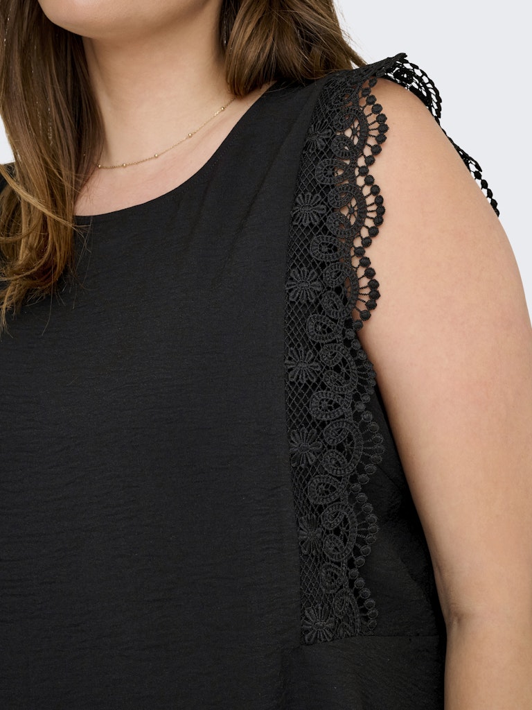 Top Carmetta Lace black