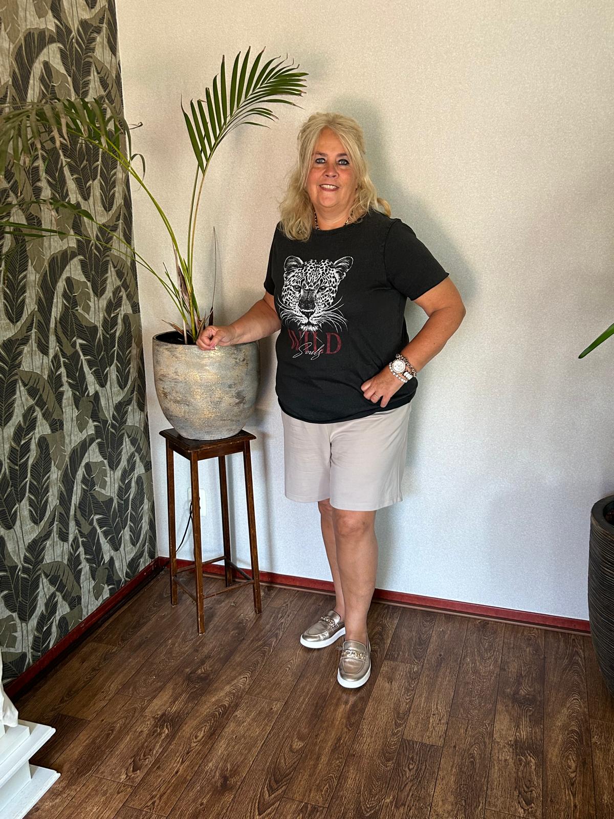 Shirt Carlucy Black Wild Soul