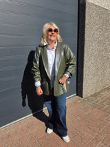 Leather Look Blazer Jenny Olijf groen t/m 50