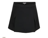 Pleat Skort (Broekrokje) Carelly Black