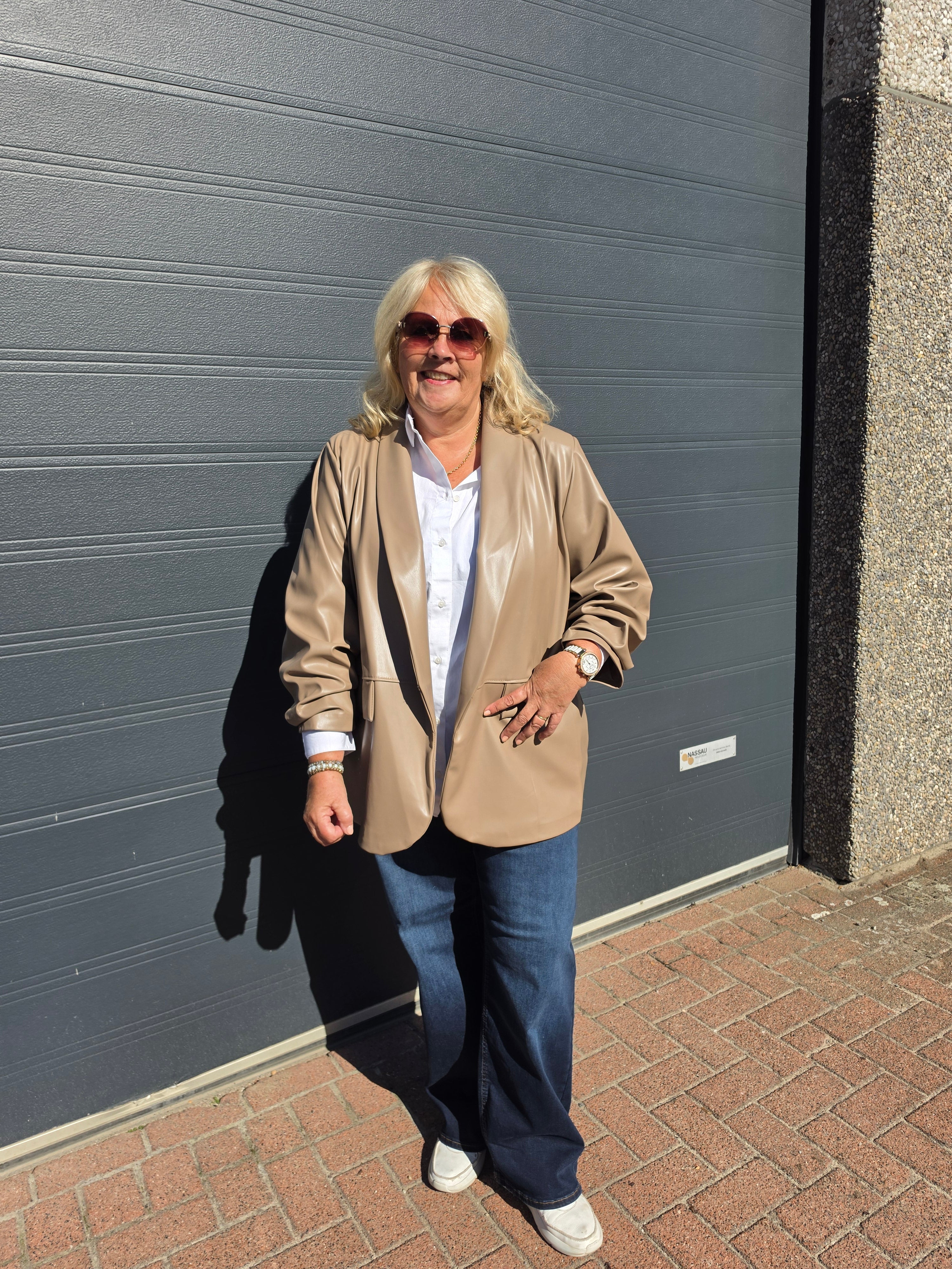Leather Look Blazer Jenny Camel t/m 50